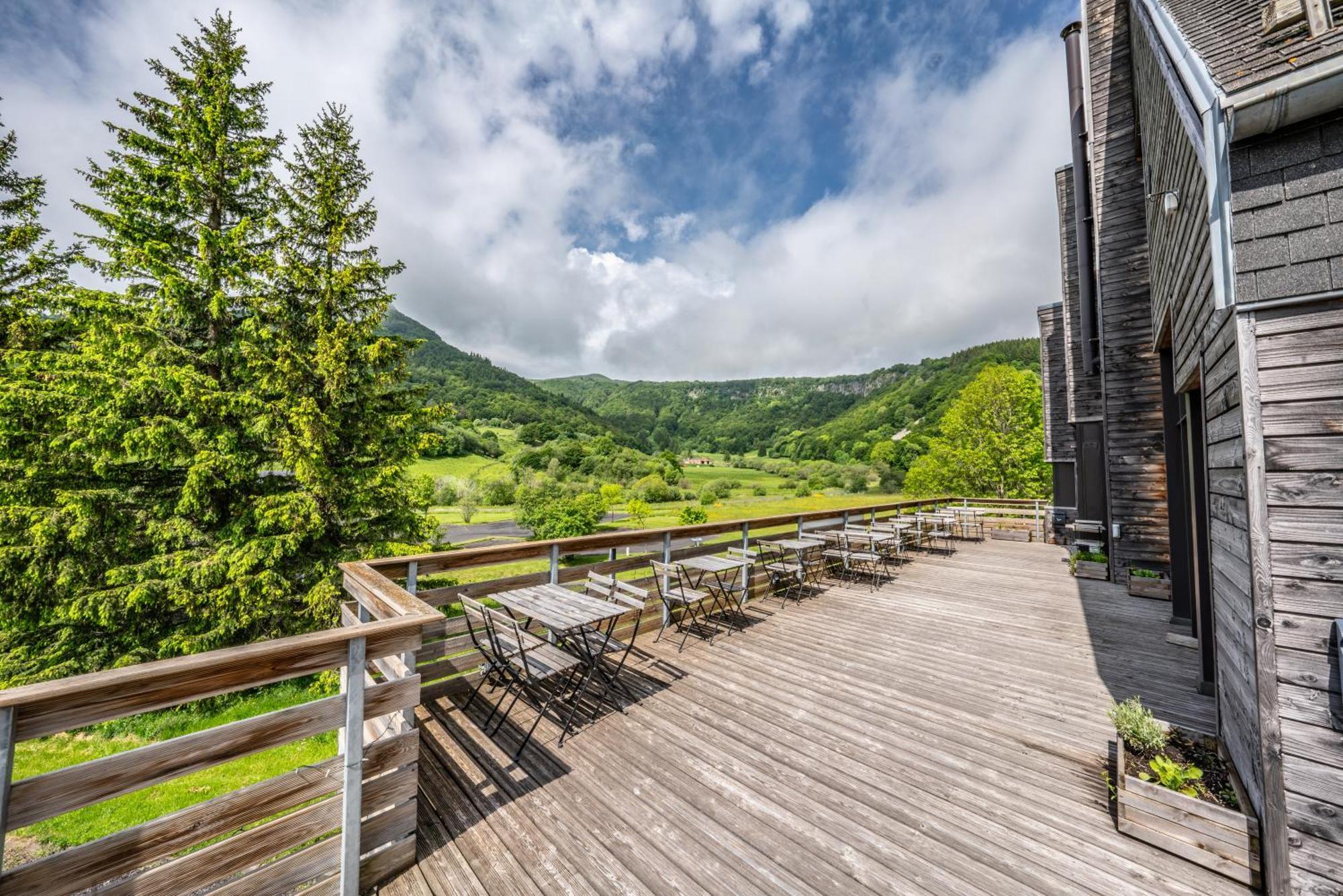 Sancy Resort Chambon-sur-Lac Exterior photo