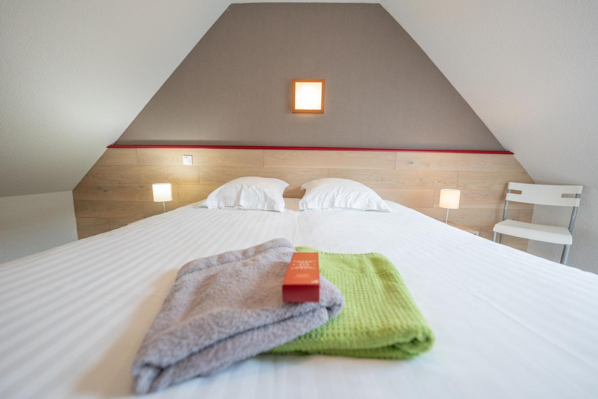 Sancy Resort Chambon-sur-Lac Exterior photo